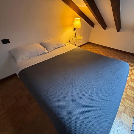 Apartament La Casa Di Ale Lecco Zewnętrze zdjęcie