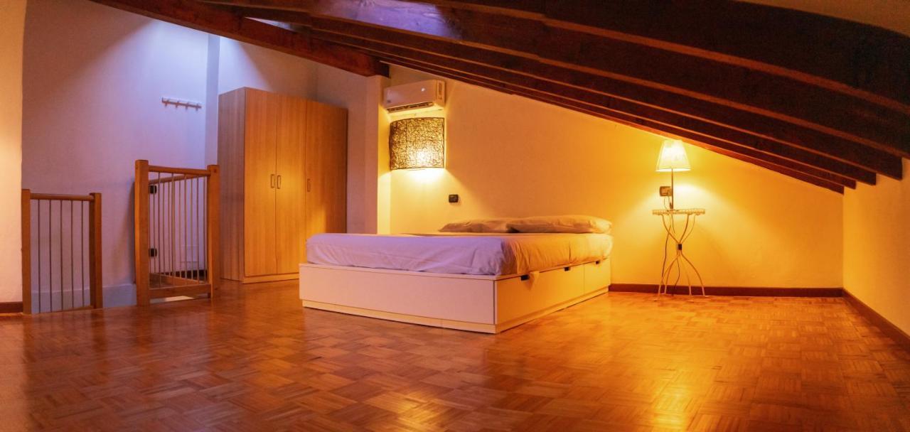 Apartament La Casa Di Ale Lecco Zewnętrze zdjęcie