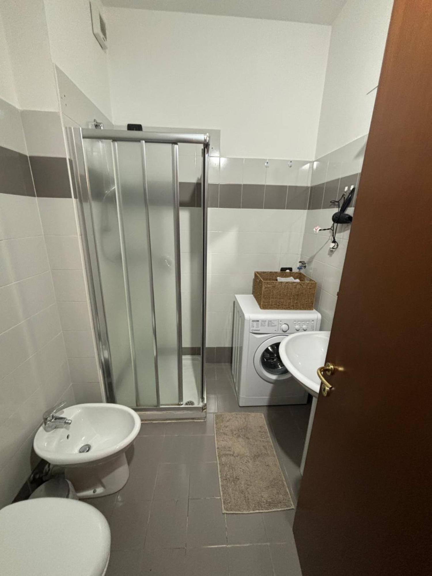 Apartament La Casa Di Ale Lecco Zewnętrze zdjęcie
